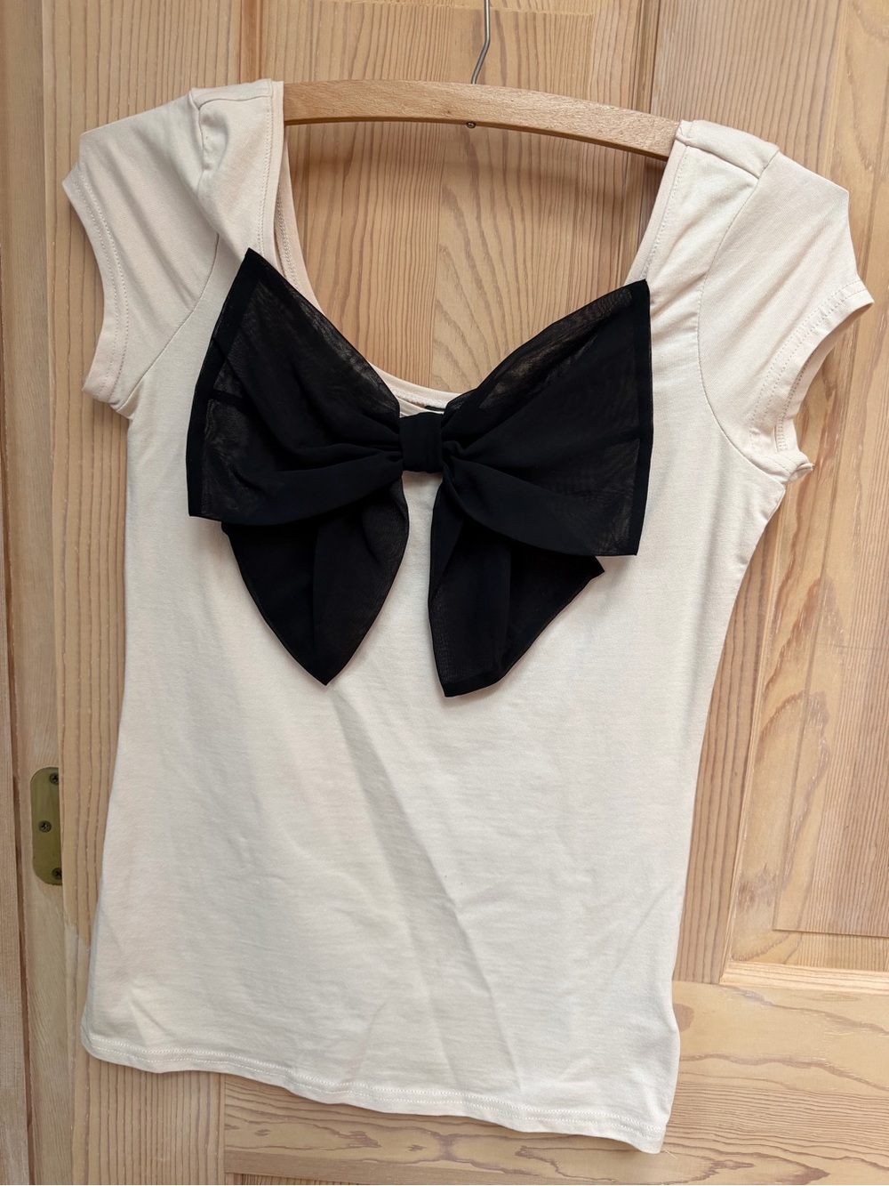 H&M Cream Top with Organza Black Bow Accent